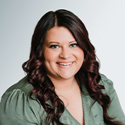 Headshot of Alyshia VandeHoven